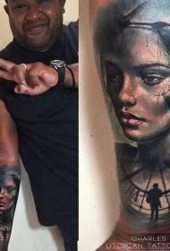 Oružje realizam stil šarene žene portret tetovaža uzorak