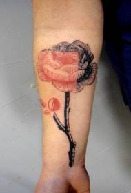 الگوی خال کوبی گل رز رنگی به سبک حکاکی بازو