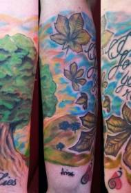 Βραχίονα χρωματισμένο φυσικό μεγάλο δέντρο με μοτίβο τατουάζ φύλλα