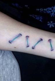Kolor ramienia realistyczny wzór siecznego tatuażu skóry