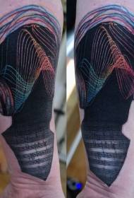 Krāsains vīrieša portreta tetovējums rokas sirreālā stilā