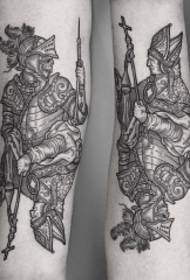 Small arm European and American warrior skull couple tattoo pattern