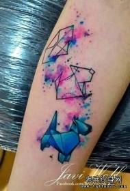 Anjing kecil geometri kecil warna segar percikan tinta pola tato