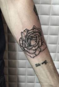 käsivarsi ruusu musta piikki tatuointi malli