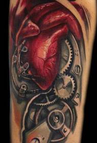 tattoo-figuer hat in set fan tatoetwurken oanrikkemandearre
