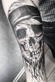 дзіўны чорна-белы пірацкі малюнак татуіроўкі чэрапа