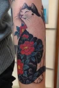 بازو خوبصورت بلی اور سرخ پھول ٹیٹو پیٹرن