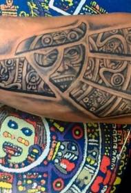 арла чорны племянныя ювелірныя малюнкі татуіроўкі