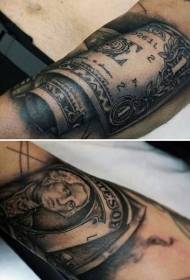 incridibile mudellu di tatuaggi di banconote in biancu è biancu