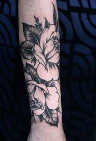 flor preta braço braço tatuagem padrão