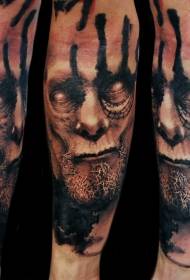 modello di tatuaggio faccia demone barba lunga spaventoso braccio piccolo