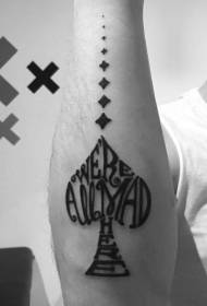 letra de combinación de símbolos de piñas de brazo con patrón de tatuaje xeométrico