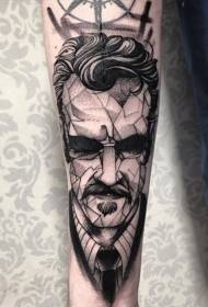 Wzór tatuażu portret ramię mężczyzny czarno-biały wzór geometryczny styl