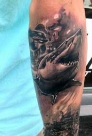 kol siyah beyaz gerçekçi köpekbalığı dövme deseni