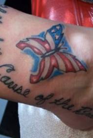 patró de tatuatge de papallona de bandera americana instep