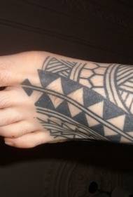 Αρσενικό τοίχο μαύρο τρίγωνο διακοσμητικό εικόνα τατουάζ