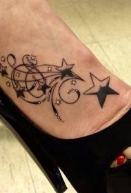 una tapa de tatuatge de vinya estrella de cinc puntes de color negre