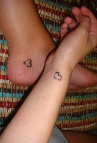 Par jednostavnih torn ljubavnih tetovaža uzoraka