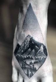 pakāpiens ērkšķis melns skaists tetovējuma skats uz kalniem