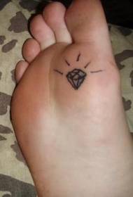 足部簡單燦爛的鑽石紋身圖案