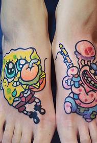 皙 I piedi di White hanno colorate immagini di tatuaggi di cartoni animati