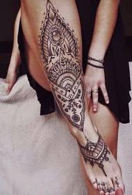 Noha Hinduálny dekoratívny kvetinový vzor tetovania