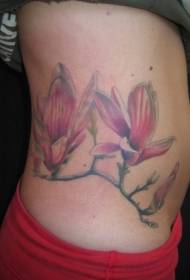 wzór tatuażu z bocznym żebrem różowa gałąź magnolii