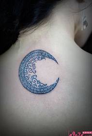 totem luna vaniglia sulla foto tatuaggio posteriore