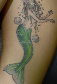 benfarve havfrue med boble tatoveringsmønster
