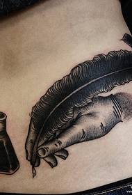 sida midja hand fjäder tatuering mönster