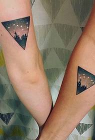 dva modela totem tetovaža vrlo pogodna za parove