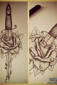 Tattoo show bar recommended a dagger flower tattoo pattern
