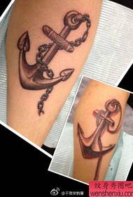 Pernas casal popular bonito âncora tatuagem padrão