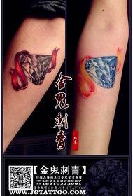 hand back popular beautiful couple diamond tattoo pattern