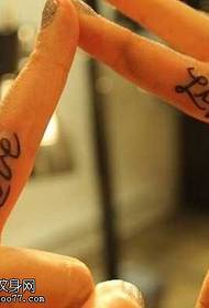 dedo amor votos casal tatuagem padrão