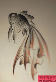 一幅金鱼刺青手稿图案