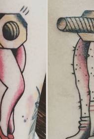 Pistolet kochanka, granat, wzór tatuażu noża, reprezentujący miłość, jest polem bitwy