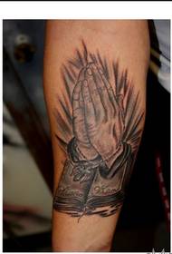 Praying hands religious tattoo picture picture