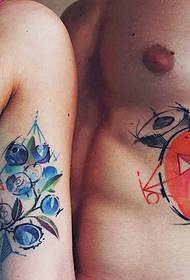 väri viettelevä omena ja rypäleen pari tatuointi malli