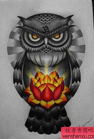 црно сива скица узорак тетоваже сова