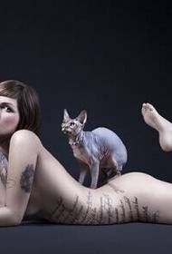 Glamorous glamorous sexy foreign beauty nude tattoo pattern