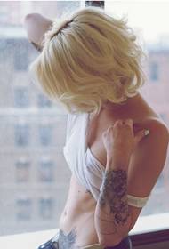 Szexi szépség test tetoválás művészeti minta