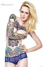 Европейска и американска мода красота татуировка модел Дакуан снимки