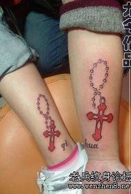 bedste tatovering: par kæde kryds tatovering billede