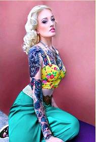 फॅशन सुंदर ग्लॅमरस गर्ल व्यक्तिमत्व टॅटू नमुना चित्र