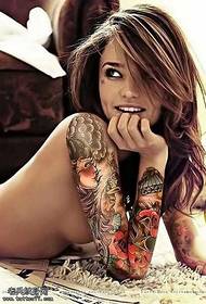 model de tatuaj de frumusețe destul de sexy