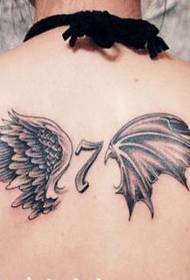 skönhet tillbaka vacker vacker vinge tatuering