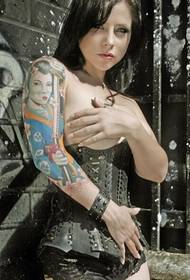 ārzemju seksīga skaista skaistuma klasiskas personības tetovējuma modeļa attēls