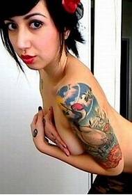 Foreign network hot hot tattoo hot girl picture picture