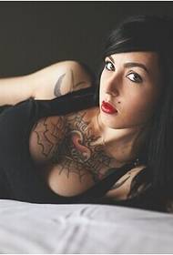 klassesch schéin Schéinheet sexy Tattoo Bild Valorisatioun Bild